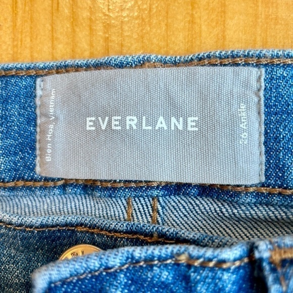 Everlane Mid-Rise Skinny Jean | Size 26 - Picture 8 of 9